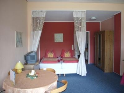 Ferienwohnung Strandhof Mohnesee Ruang foto