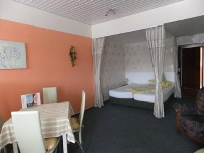 Ferienwohnung Strandhof Mohnesee Ruang foto